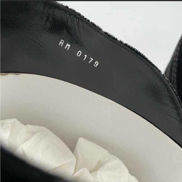 GIVENCHY KNEE LENGTH Boots Velvet Logo - Picture 9 of 12